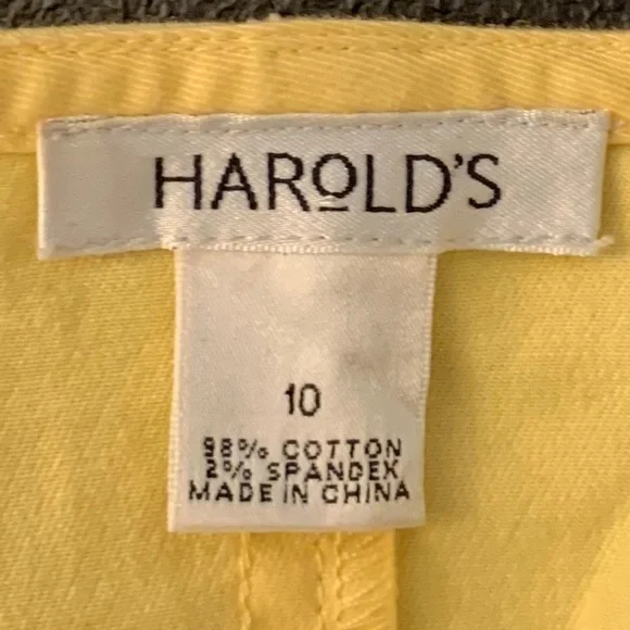Harold’s yellow denim jean halter top. - Picture 5 of 6